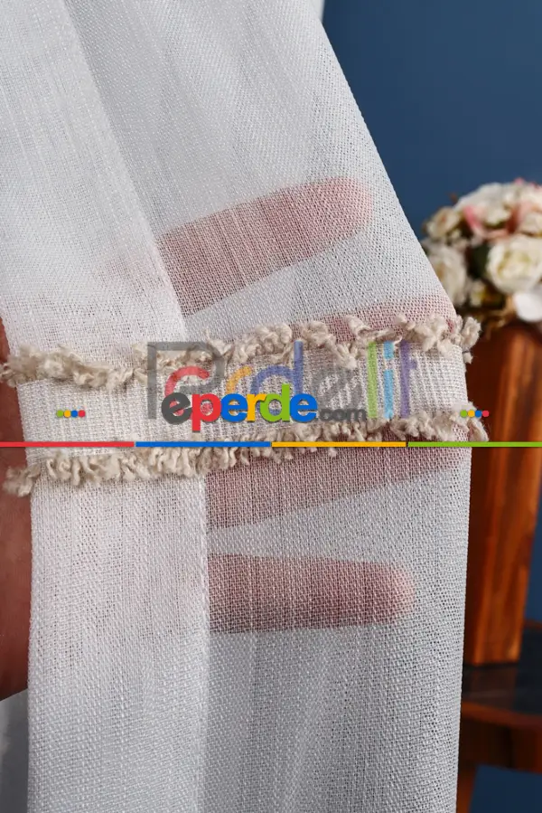 Enine Bantlı Ekru-krem Püskül Detaylı Bambu Zemin Tül Perde