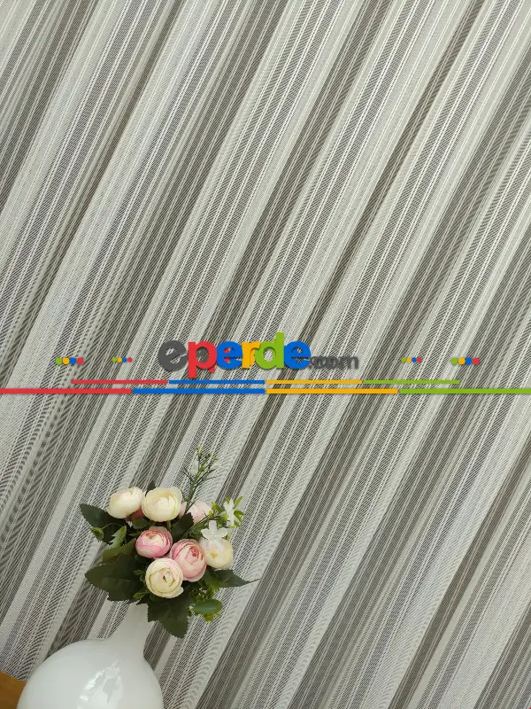 Çizgili Örme Jakarlı Tül Perde Kırık Beyaz