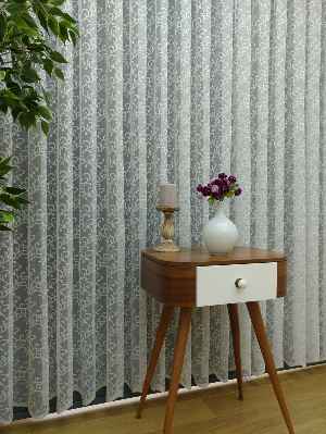 Zarif Sarmaşık Desenli Dantel Örme Tül Perde- Ekru