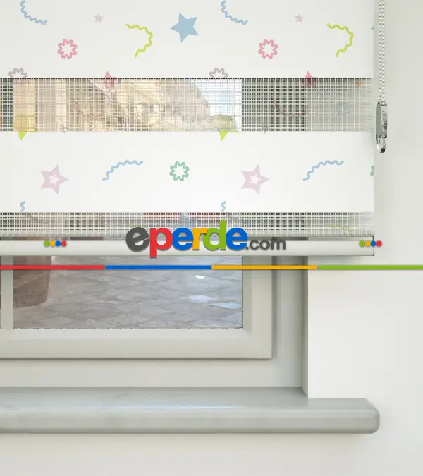 Yıldız Desenli Baskılı Zebra Perde- Çok Renkli