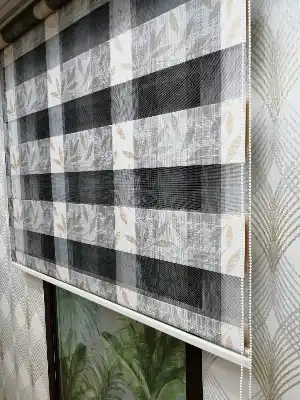 Yaprak Desenli Zebra Perde, Gri Krem