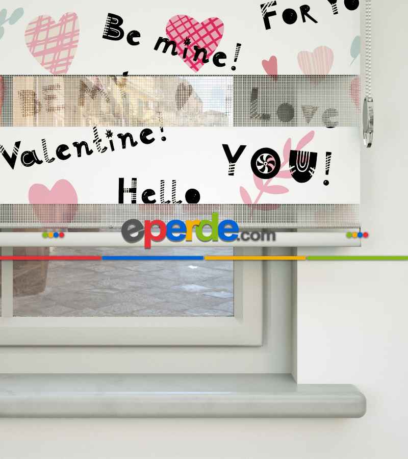 Kalp Desenli Baskılı Zebra Perde- Çok Renkli