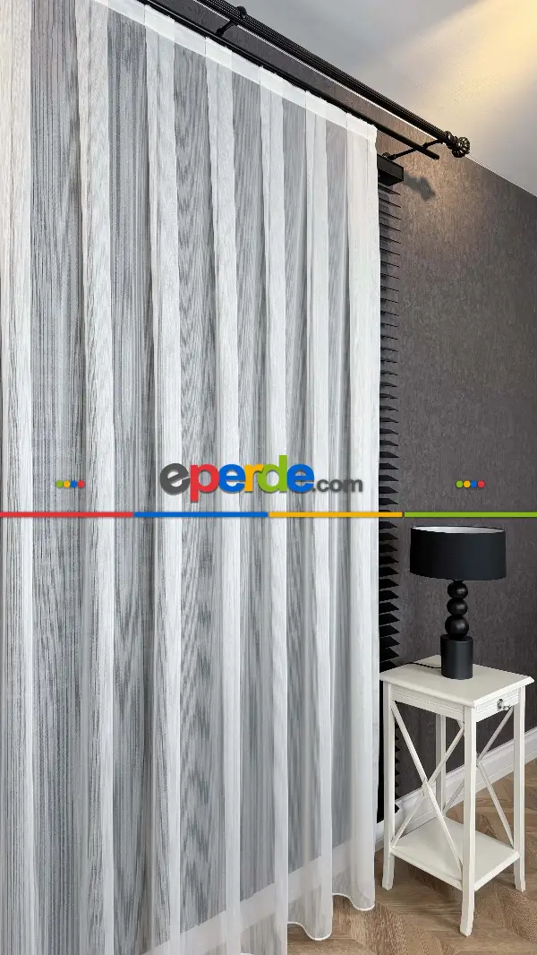 Salon - Brillant Ekru Hafif Simli Çizgili Seyrek Pile Tül Perde