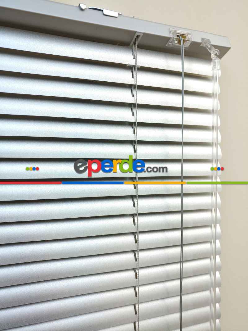 Mutfak Simli Gri - Alüminyum Jaluzi Perde - 25mm Kalınlığında- Gri Simli