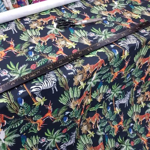 Tropikal Hayvan Desenli Fon Perde Evm581 Kumaşı Kalındır Duck Bezi Değildir- Yeşil-Mavi-Gri-Füme-Antrasit-Sarı-Beyaz-Turuncu