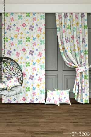 Dökümlü Kumaştan Rengarenk Çiçek Baskılı Fon Perde