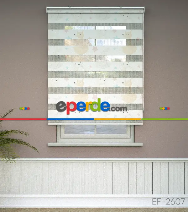 Yıldız Desenli Baskılı Zebra Perde- Çok Renkli