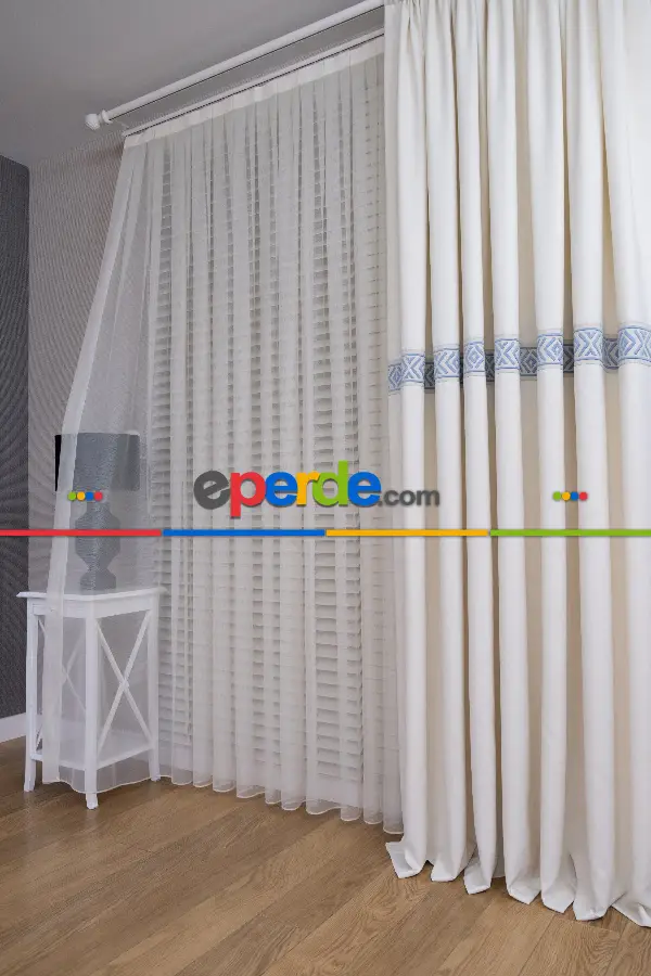 Krem Fon Perde - Mavi Dokuma Bordür Desenli - Ürün Videosu Vardır Açıklama Kısmında.