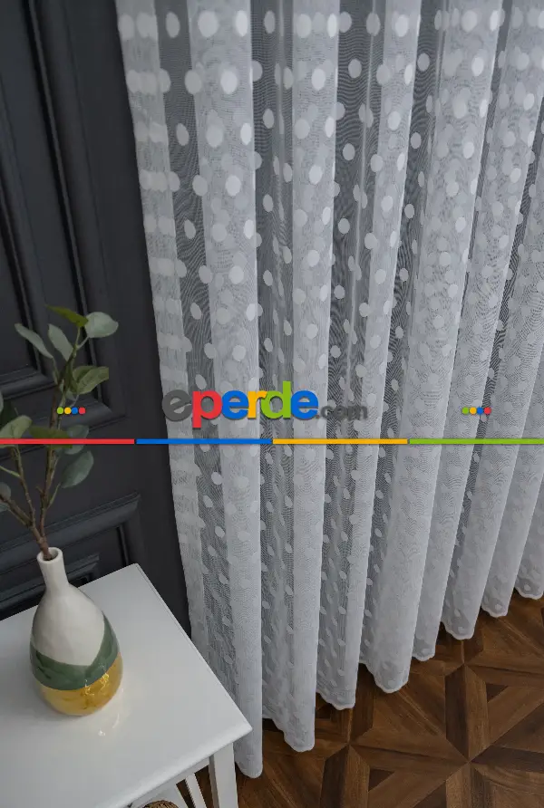 Bebek Odası Tül Perde - Puantiyeli Tül Noktalı Daire Desen Tül Perde