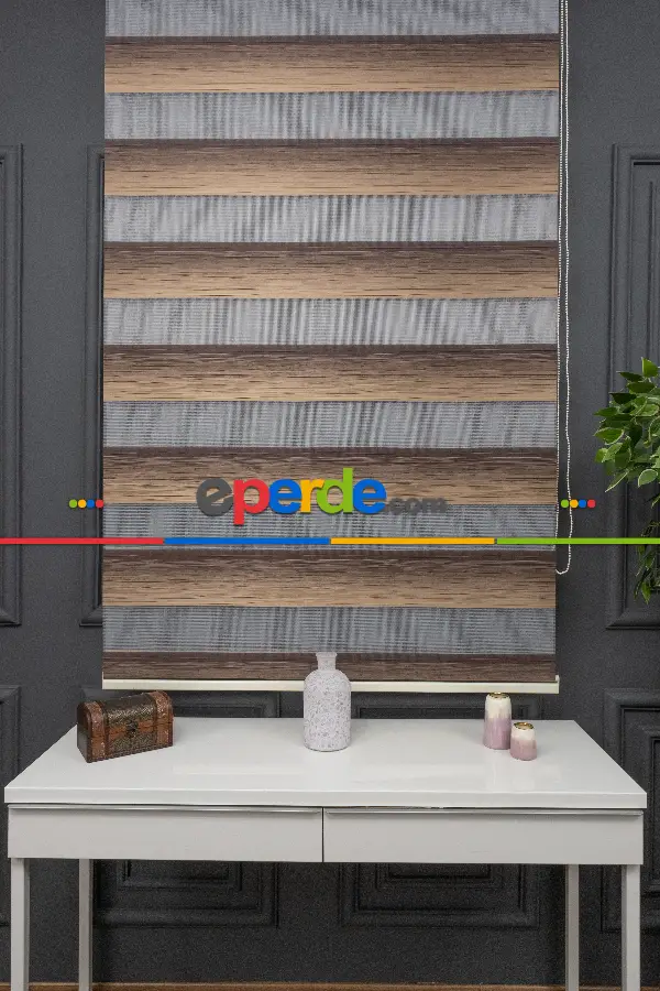 Kahverengi Zebra Perde Geçişli Kırık Pileli Zebra Perde