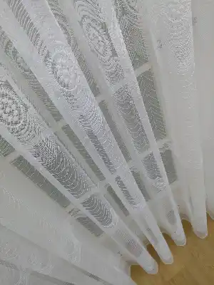 Arası Desenli Brode İşlemeli Tül Perde- Ekru