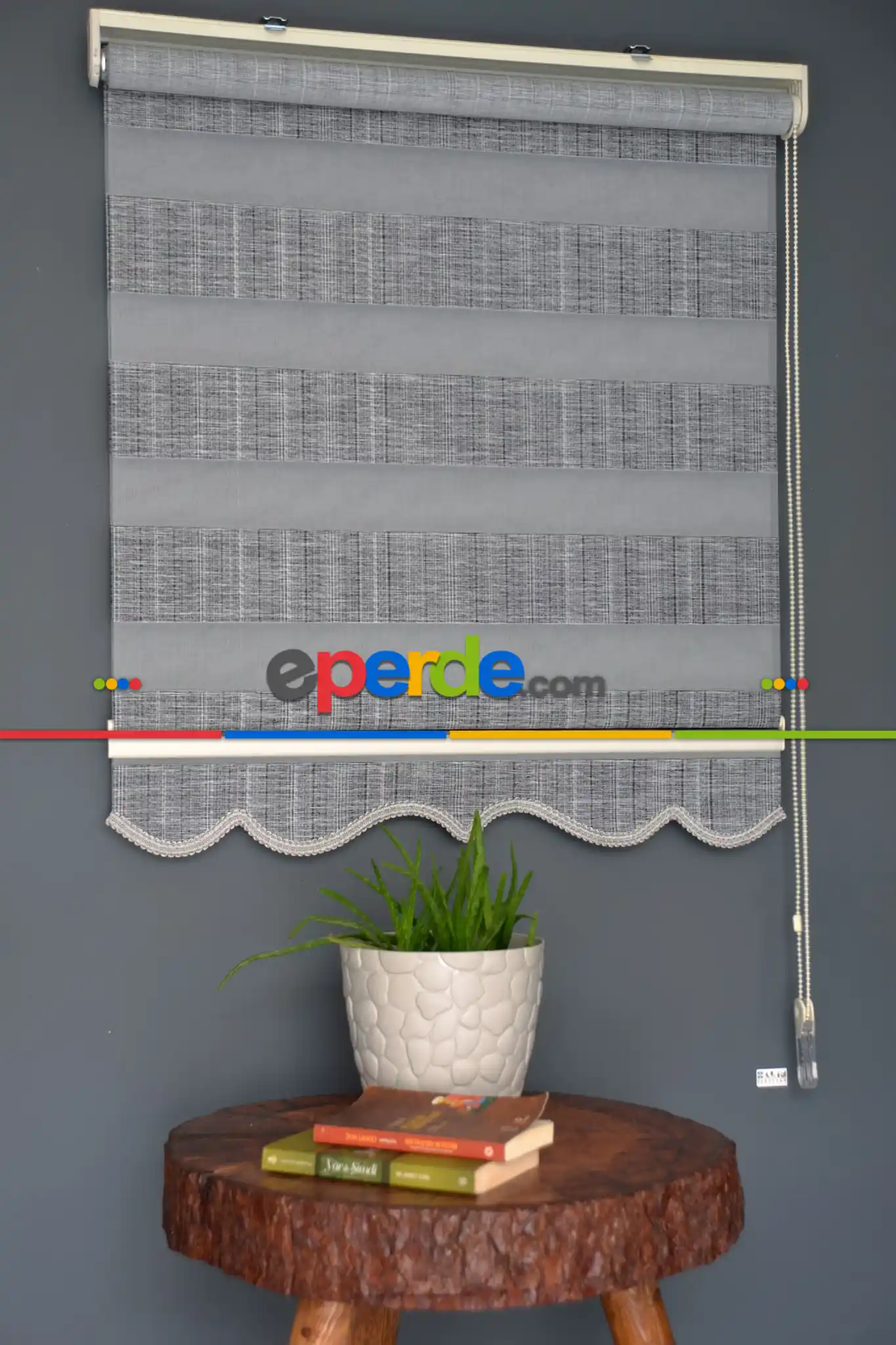 Halim Perdesan Jk-288 Siyah & Beyaz Renk Etekli Veya Eteksiz Zebra Stor Perde