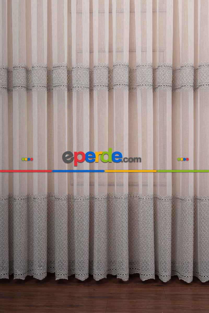 Salon Tül Modelleri - Enine Bantlı Avangart Nakış İşlemeli Tül Perde