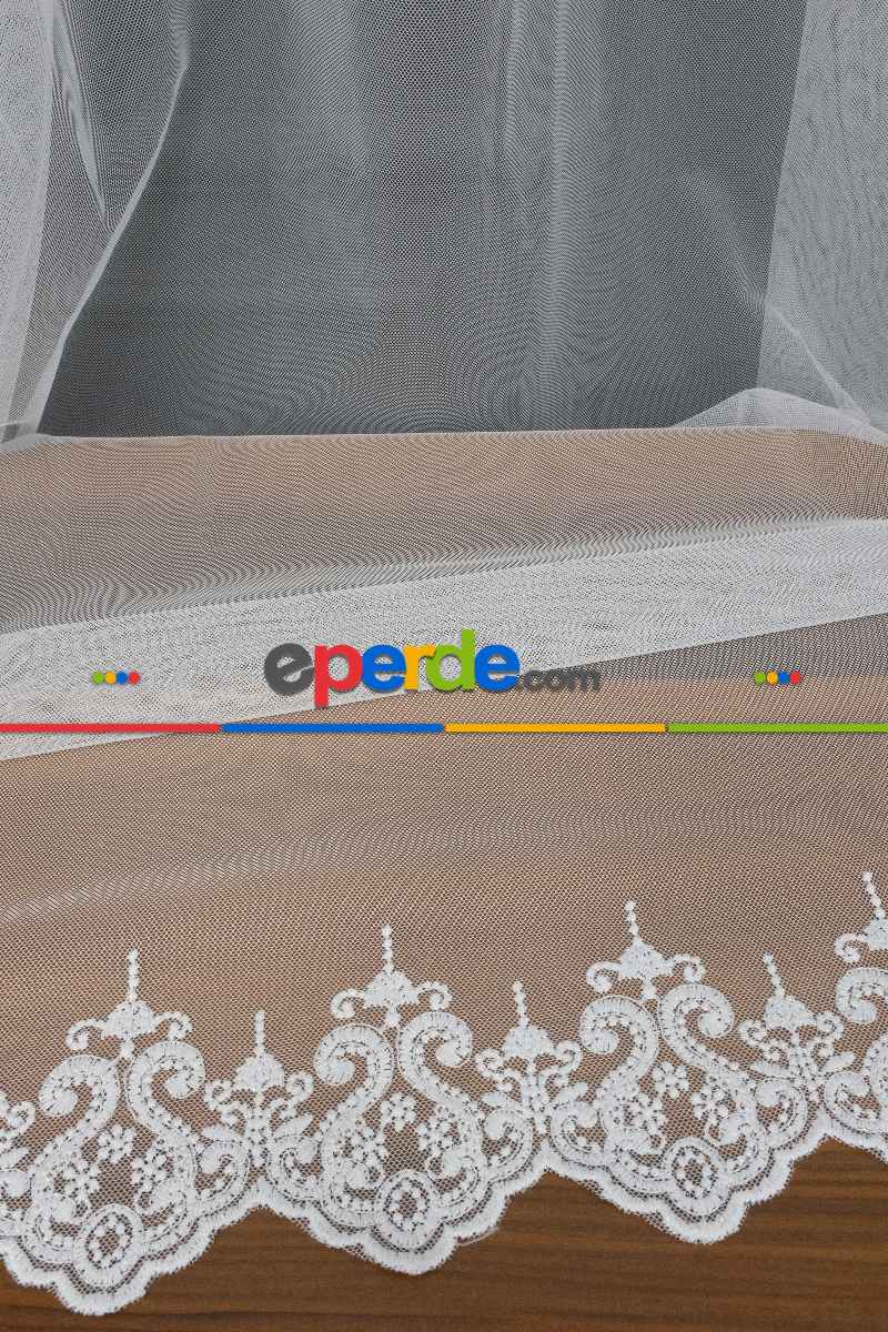 Grek Zemin Üzerine Eteği Kabartma Nakış İşlemeli Tül Perde Ekru