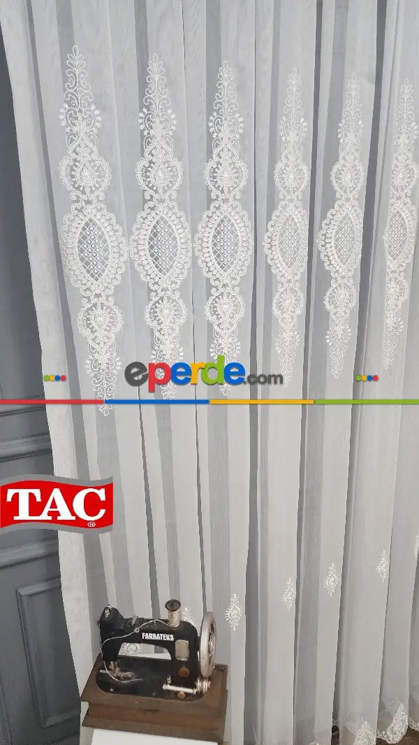 Taç Nakışlı Kort Damask Salon Model Tarz Tasarım Ultra Exculusive