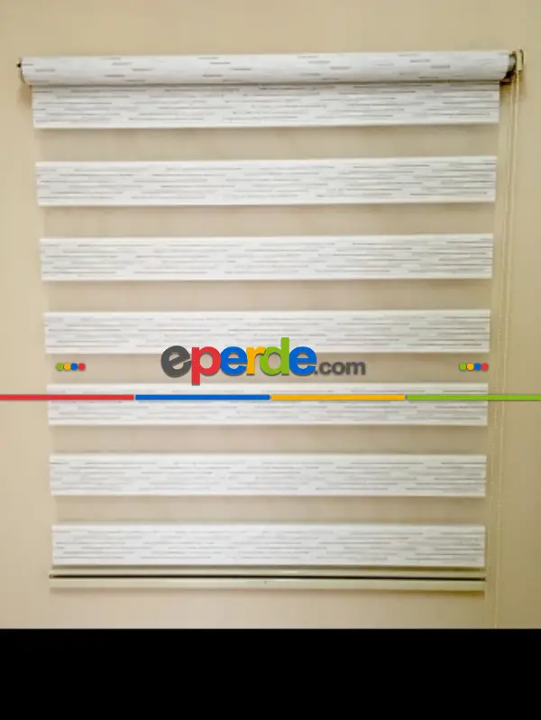 Sütlü Kahve Krem Lüx Zebra Perde- Krem-gümüş Simli-sütlü Kahve