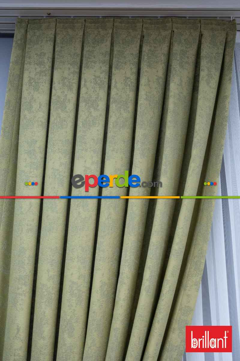 Brillant Mat Jakar Desen Fon Perde ( Dökümlü Fon )- Yeşil