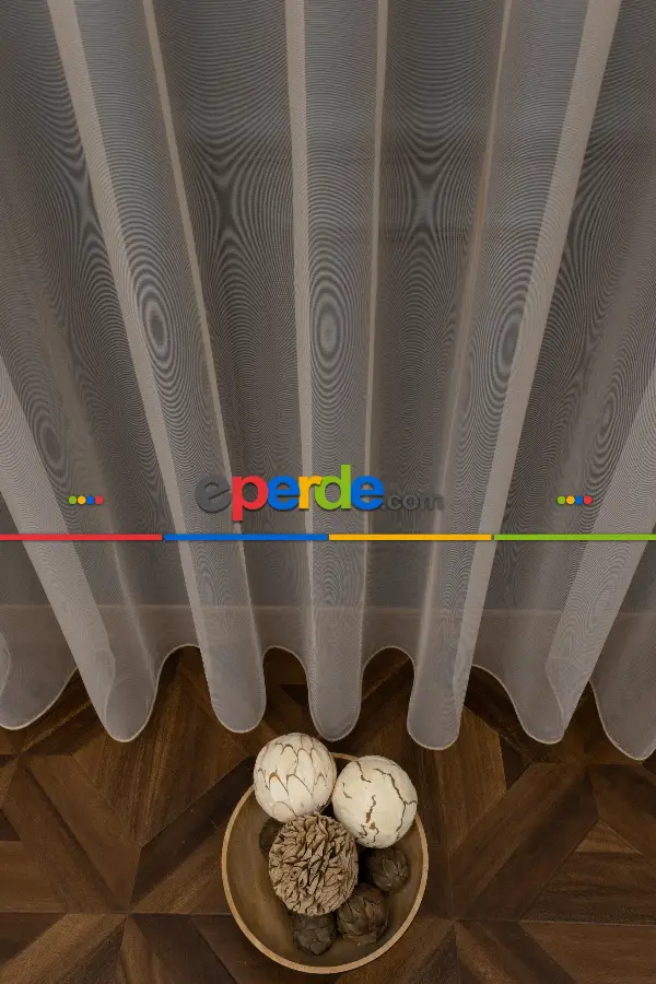 Arzenen Marka Doğal Yansımalarıyla Şık Görünümlü Kendinden Parlak, Renkli Tül Perde- Kum Bej