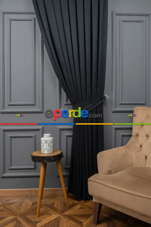 Salon - Siyah Düz Fon Perde En  Dökümlü Fon Perde