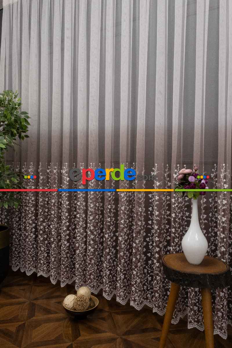 Etek Geniş Desenli Papatya Tasarımlı Tül Perde