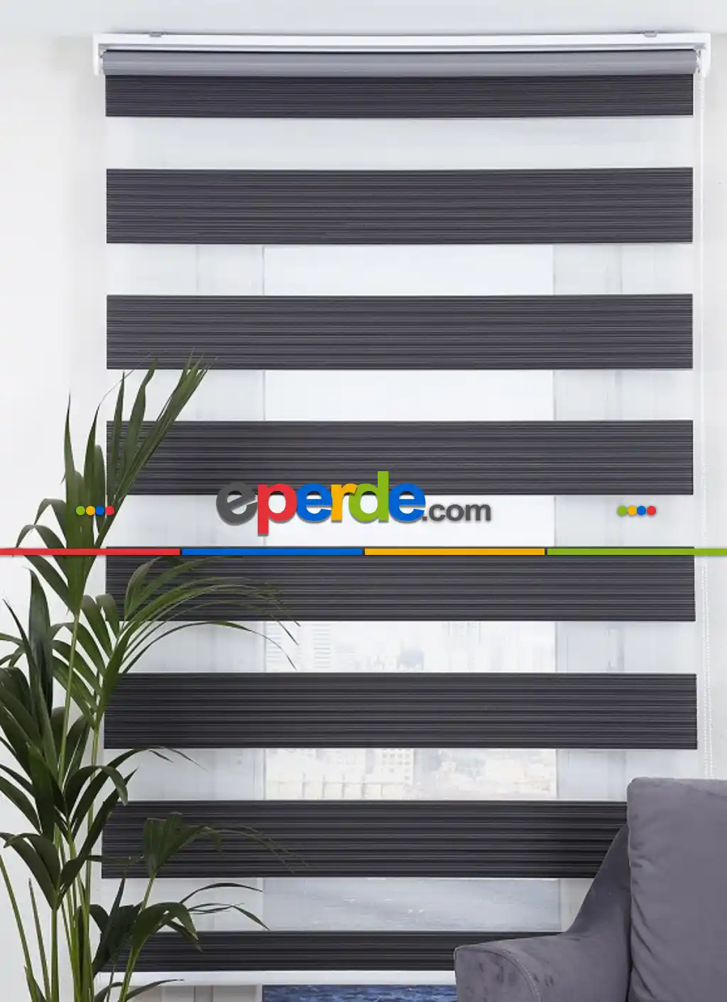 Siyah Geniş Pliseli Zebra Perde- Siyah