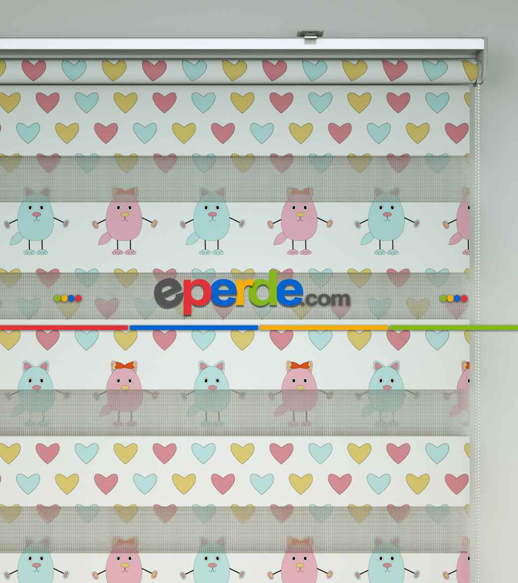 Çocuk Odası - Renkli Kalp Desenli Baskılı Zebra Perde- Çok Renkli