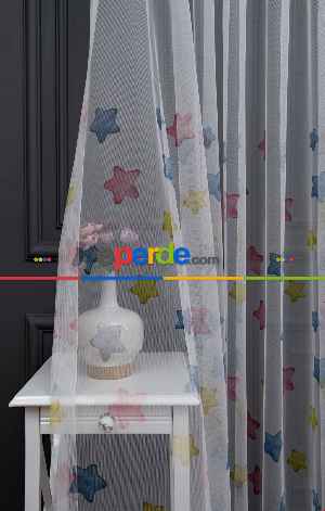 Hazır Ölçülü Petek Zemin Pembe Mavi Ve Sarı Renkli Yıldız Desenli Grek Baskılı Tül Perde