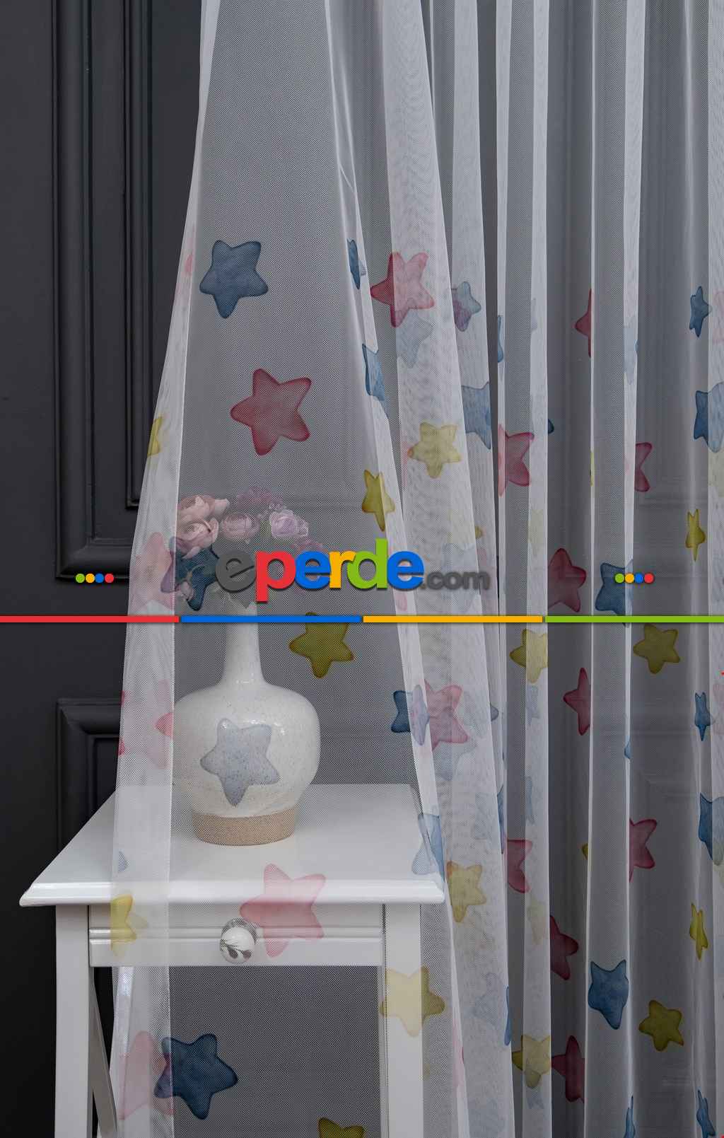 Hazır Ölçülü Petek Zemin Pembe Mavi Ve Sarı Renkli Yıldız Desenli Grek Baskılı Tül Perde