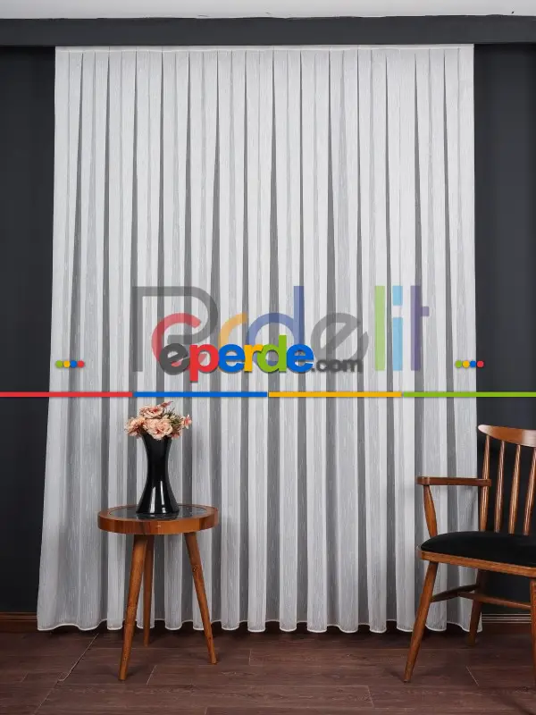 Bambu Zemin Noktalı Ve Çizgili Simli Düz Tül Perde Gramajlı