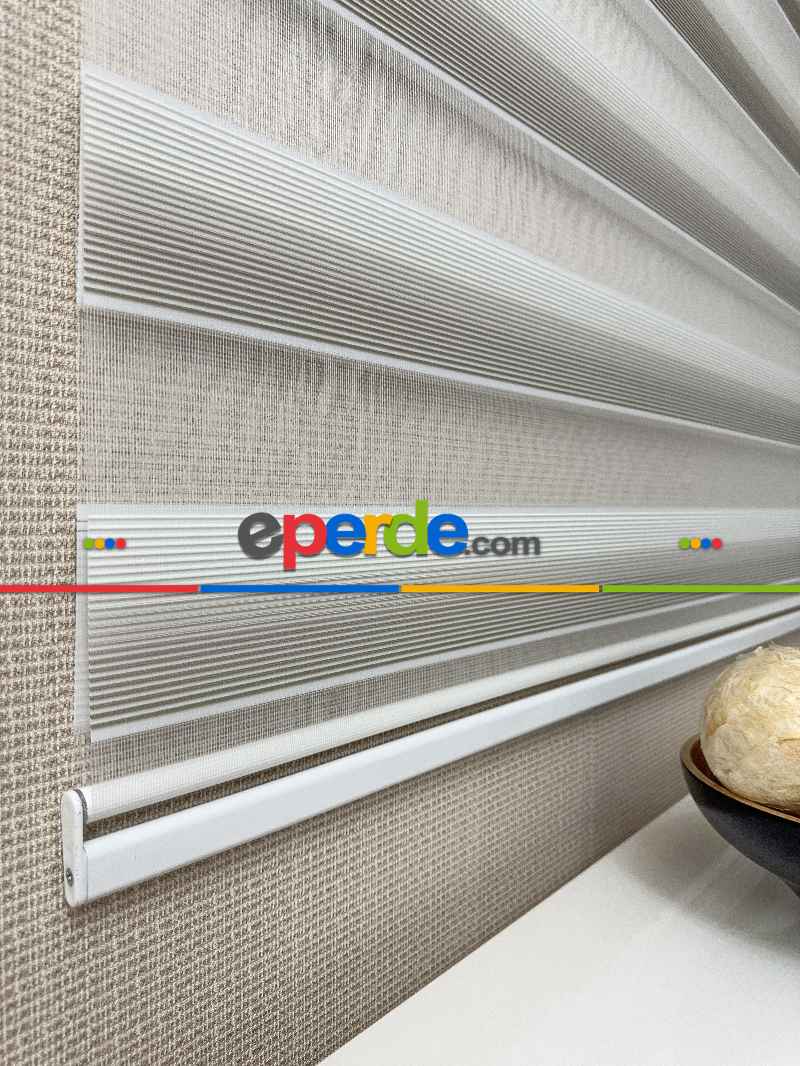 Genç Odası Ekru Bej Degrade Geçişli Dar Pliseli Zebra Perde, Standart Metal Kasalı Yüksek Kalite Kornişe Kolay Montaj Seçenekli