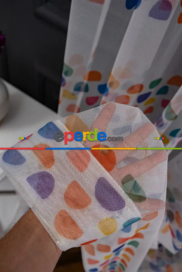 Petek Zemin Turuncu Ve Lacivert Renkli Geometrik Desenli Grek Baskılı Tül Perde