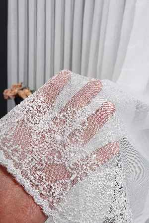 Etek Ucu Nakış İşlemeli Tül Perde