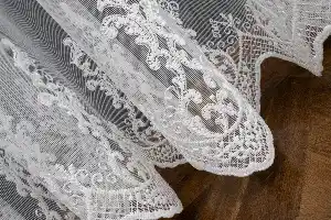 Taç Tül Perde - Taç Desenli Tül - Avangart Brode İşlemeli Sıra Motif Desen - Salon Tül Perde