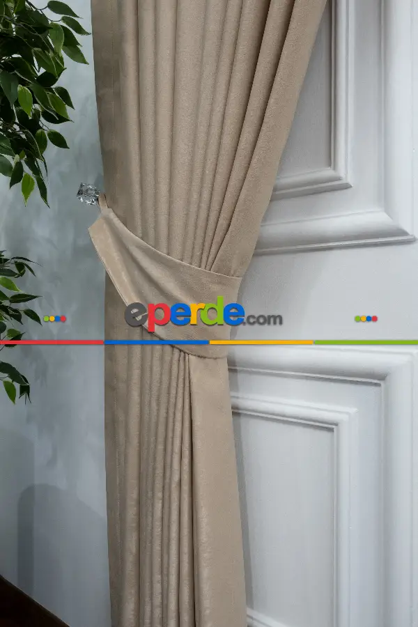 Salon - Soft Taş Rengi Fon Perde Dökümlü En - Taş Rengi