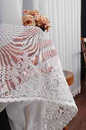 Etek Ucu Nakış İşlemeli Tül Perde