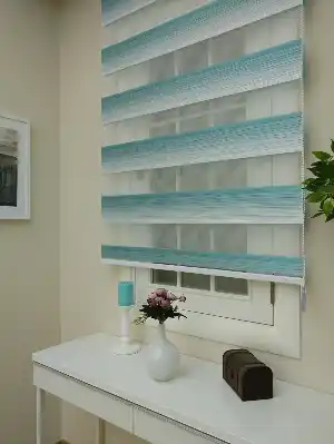 Zebra Perde - Geçişli Kırık Pileli Zebra Perde- Turkuaz Yeşili Ara Renk