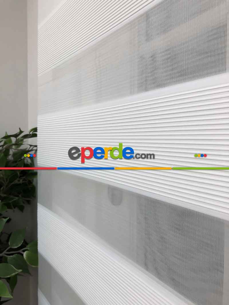 Oturma Odası - Yüksek Kalite Plise Zebra Perde - Beyaz Renk- Beyaz