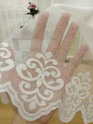 Etek Ucu Desenli Dantel Tül Perde- Ekru