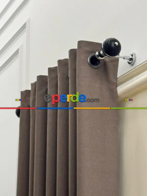 Siyah Metal Rustik Perdelik