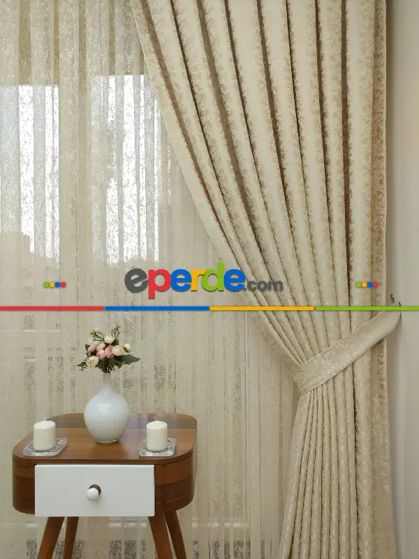 Krem Rengi Duz Jakar Fon Perde (150)- Krem