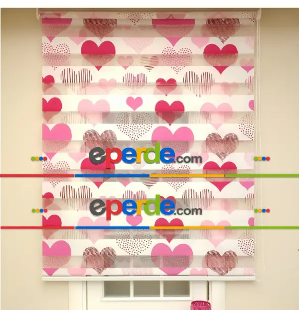 Çocuk Odası - Pembe Kalpli Zebra Perde- Pembe
