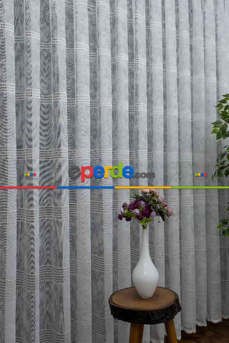 Spor Desen Tül Perde - Karlı Kareli Geometri Desenli - Ekru Açık Krem - Örme Tül