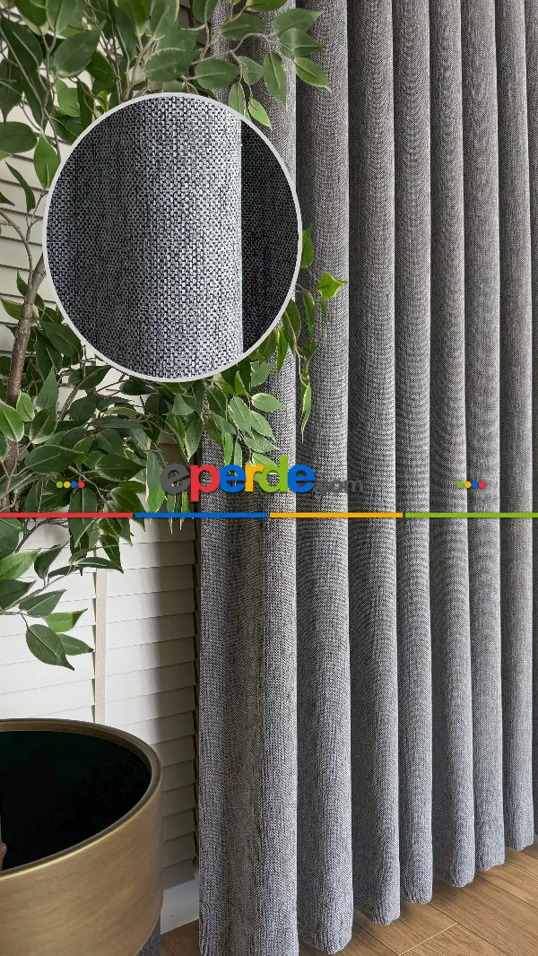 Gri Antrasit Şönil Dokuma Fon Perde, Extra Gramajlı Bir Kumaştır, Premium Serisi Fon Perdedir, Amerikan Pile Ve Rustik Kornişe Dikiş Seçenekleri Opsiyonel Vardır.