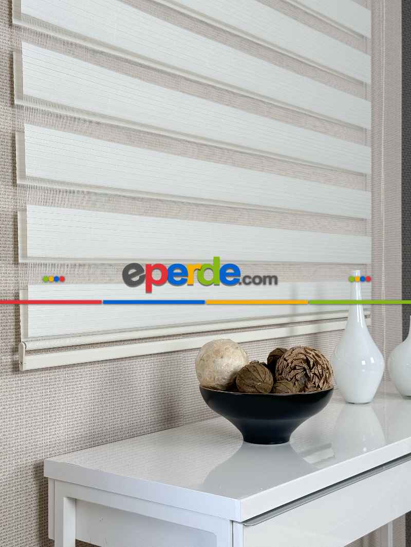 Salon Krem Pliseli Dar Zebra Perde, Standart Metal Kasalı Yüksek Kalite Kornişe Kolay Montaj Seçenekli