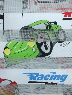 Racing Arabalı Desen Zebra Perde Kırmızı-mavi-siyah- Siyah-Mavi-Kırmızı