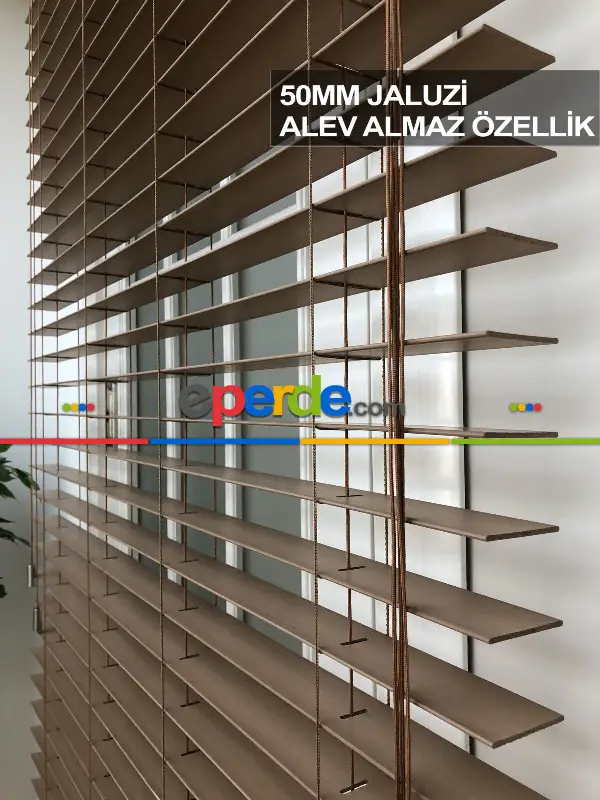 Mutfak Ahşap Jaluzi Perde- Ceviz