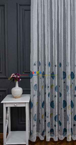 Hazır Ölçülü Petek Zemin Gece Mavisi Ve Sarı Renkli Gezegenler Desenli Grek Baskılı Tül Perde