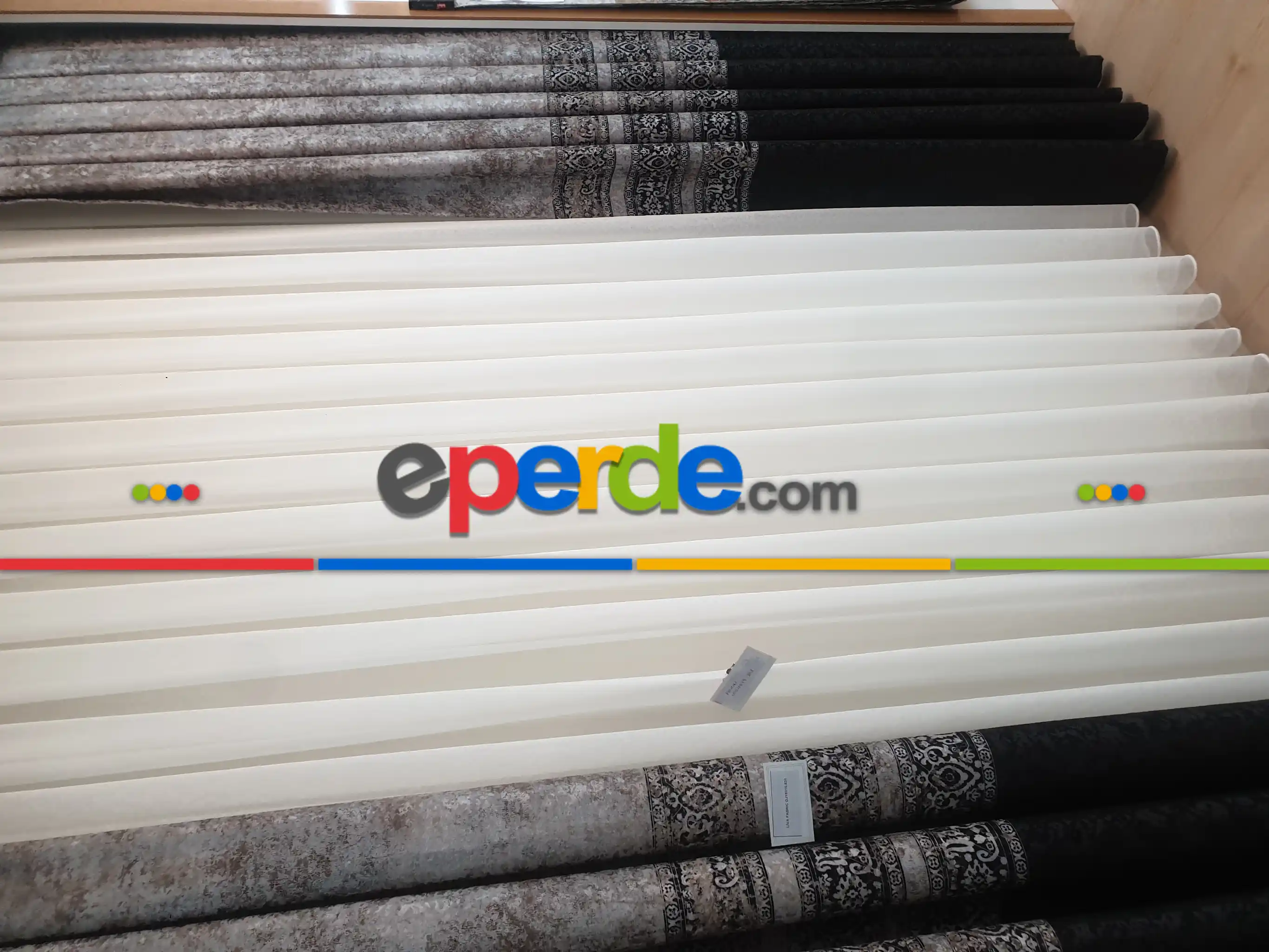 Brillant Fon Perde Fabric Model Siyah Renk Tasarım Fon Yan Kanat Perdesi