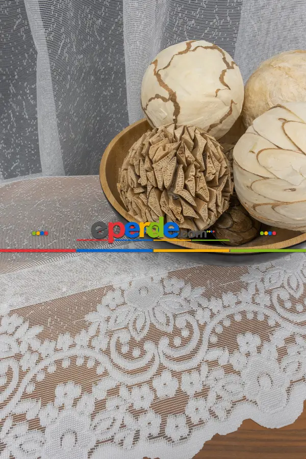 %50 İndirimli Hazır Ölçülü Etek Ucu Damask Desenli Örme Tül Perde