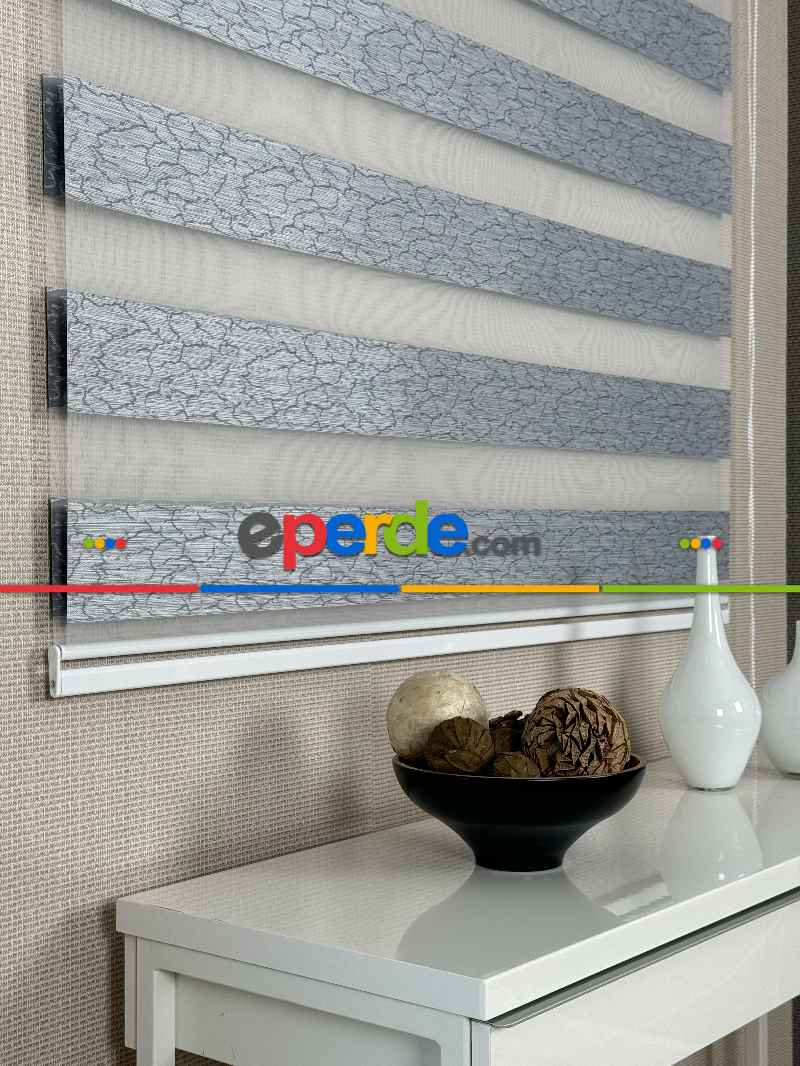 Gri Jakar Dokuma Zebra Perde, Standart Metal Kasalı Yüksek Kalite Kornişe Kolay Montaj Seçenekli